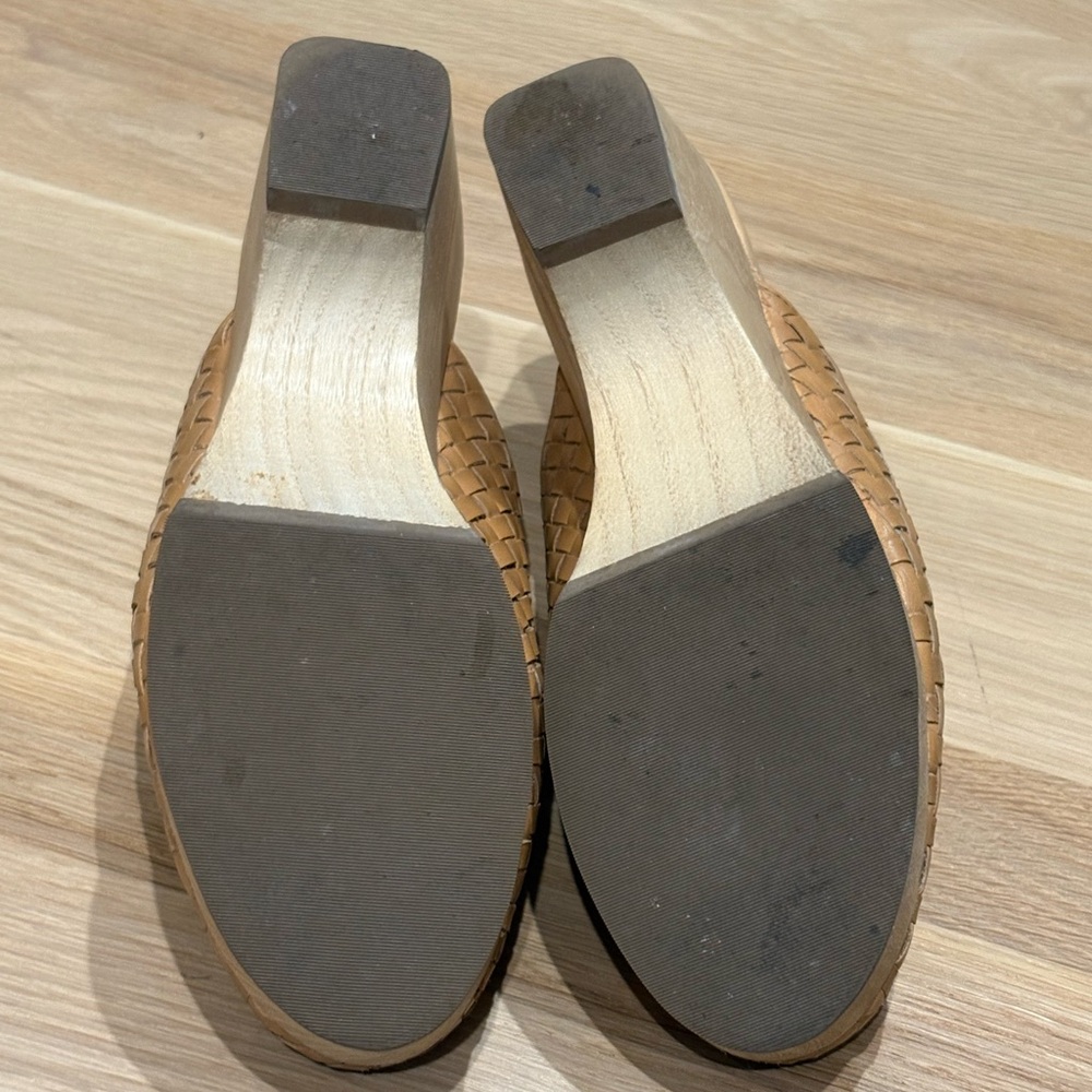 Everlane The Clog Tan Base - Size 7.5 - Picture 4 of 4
